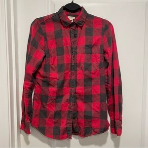 J crew plaid red and black button down size XXS